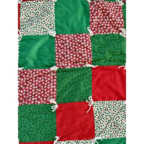 Handmade Quilted Christmas Tree Skirt Padded Patchwork Quilt Design Ruffle 60” - Picture 3 of 5